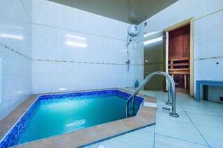 Дома для отпуска Домик у пруда. SPA Усадьба Пигасово Коттедж (4 взрослых) с сауной-5